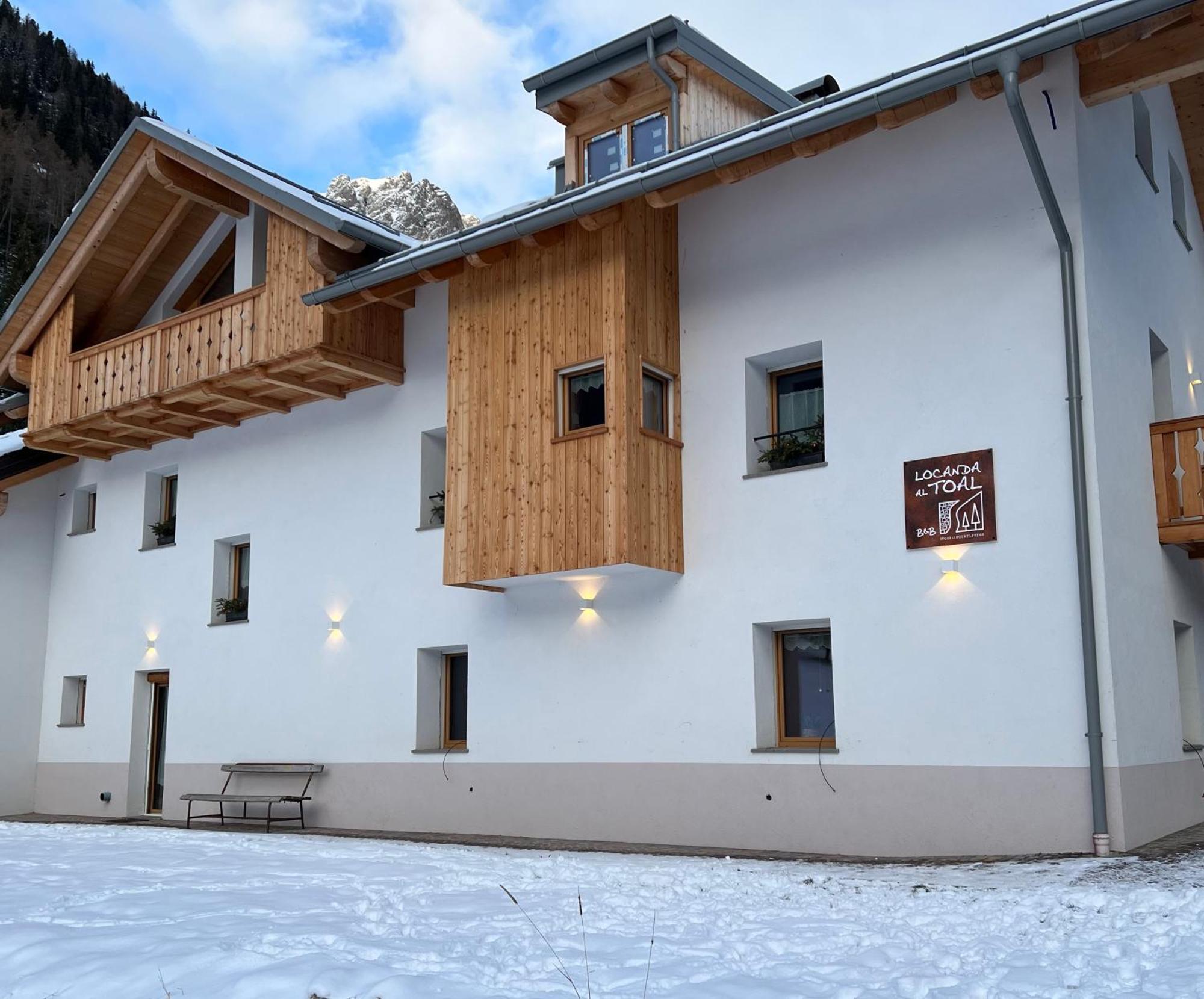 Locanda Al Toal Моена Екстериор снимка